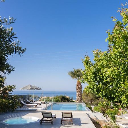 הרסוניסוס Queen'S Gem Luxury Villa - Heated Jacuzzi & Pool מראה חיצוני תמונה