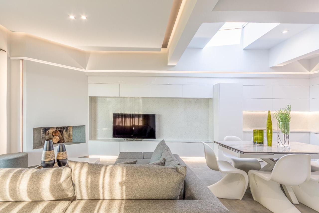הרסוניסוס Queen'S Gem Luxury Villa - Heated Jacuzzi & Pool מראה חיצוני תמונה