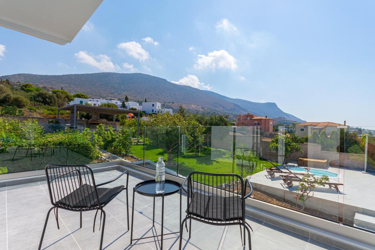 הרסוניסוס Queen'S Gem Luxury Villa - Heated Jacuzzi & Pool מראה חיצוני תמונה