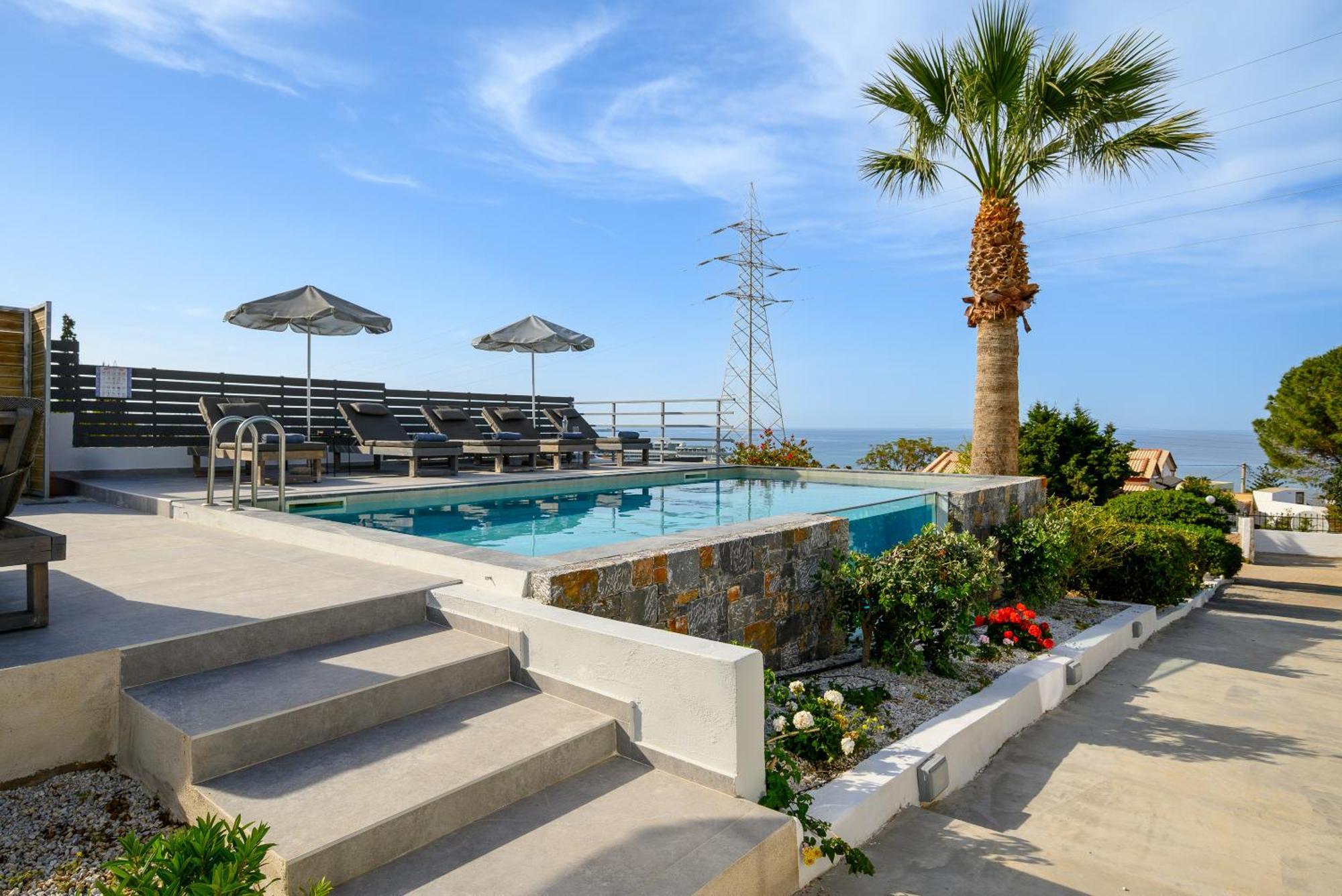 הרסוניסוס Queen'S Gem Luxury Villa - Heated Jacuzzi & Pool מראה חיצוני תמונה